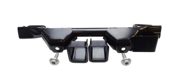 Audi A4 B6 2000-2004 combi 1.9 TDI diesel MT 96 kW 2003 Interiér ostatné Súprava ISOFIX pravy zad