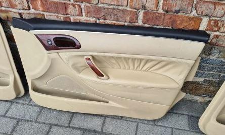 Peugeot 607 sedan 2.0 HDI diesel MT 80 kW 2002  Tapacír dveri Komplet