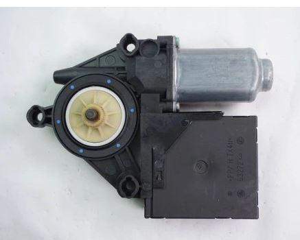 Skoda Octavia II 2004-2013 combi 1.9 TDI diesel BLS MT 77 kW 2008  Motorček okien predný pravý 1T0959702E 1K0959792K