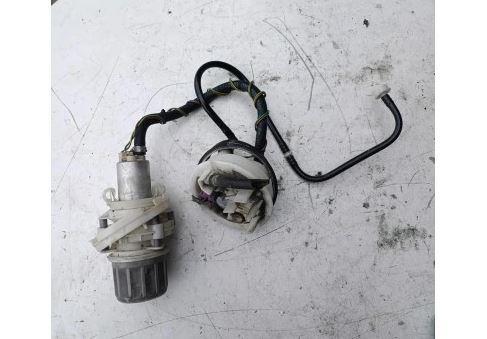 Audi 80 B4 1991-1994 sedan 2.0 8v petrol MT 85 kW 1992  Palivové čerpadlo 8A0201319A