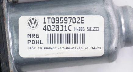 Skoda Octavia II 2004-2013 combi 1.9 TDI diesel BLS MT 77 kW 2008  Motorček okien predný pravý 1T0959702E 1K0959792K