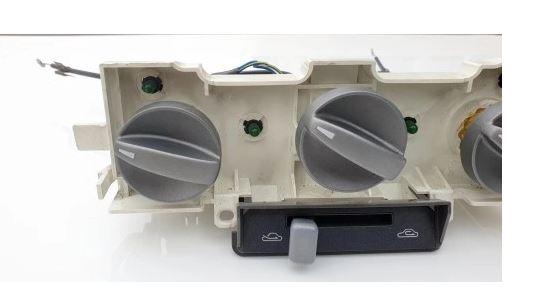 Mazda 2 II 2007-2014 hatchback 1.6 CITD diesel MT 66 kW 2009  Panel kúrenia/klimatizácie KD3156