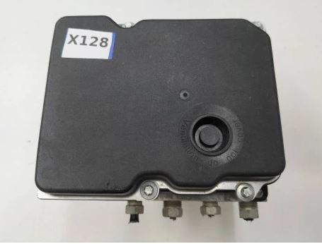 Opel Corsa D 2006-2014 hatchback 1.4 16v petrol MT 66 kW 2008  Pumpa ABS 0265251864 13350598 AG5