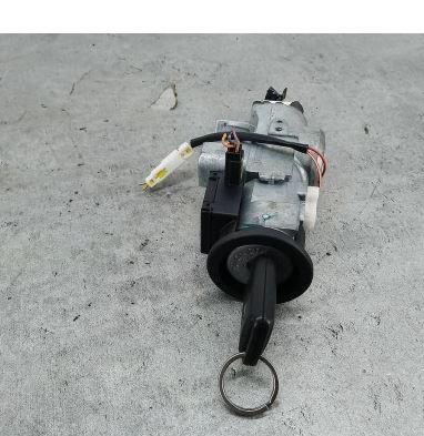 Nissan Note I 2006-2012 hatchback 1.4 16v petrol MT 65 kW 2007  Spínacia skrinka 28590AX600 N0502823