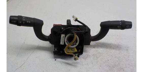 Fiat Ducato III 2006-2014 hatchback 2.2 JTD diesel MT 74 kW 2007  Prepínacie páčky pod volantom 07354300850