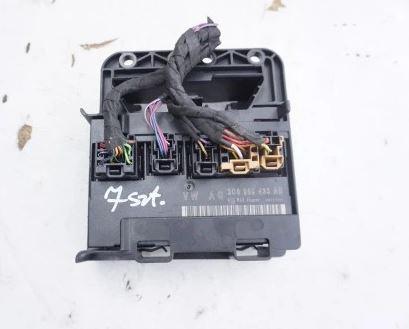 Volkswagen Passat B6 2005-2010 sedan 2.0 TDI diesel 103 kW 2007  Modul komfortu 3C0959433AB