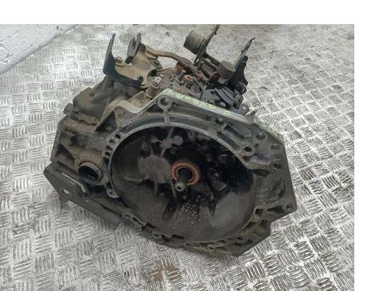 Toyota Urban Cruiser hatchback 1.4D  Prevodovka D4D 6- stupnova