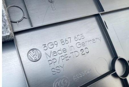 Volkswagen Passat B8 2014- combi 2.0 TDI diesel AT 110 kW 2015  Tapacír zadnej kapoty (kufra) 3G9867605