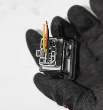 Suzuki Swift Mk6 2005-2010 Snímač nárazu 38930-62J10  2Ks