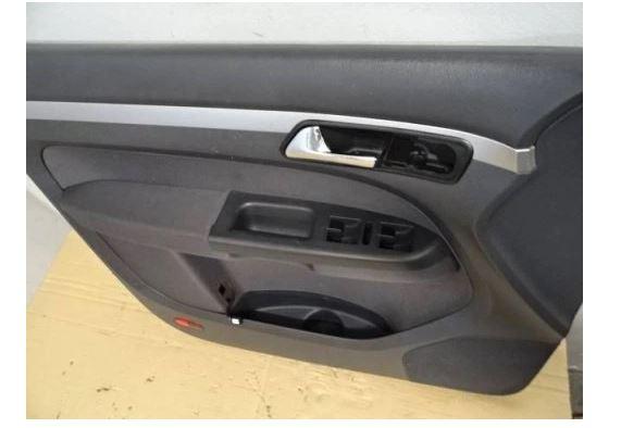 Volkswagen Touran I 2003-2015 hatchback 2.0 TDI diesel MT 100 kW 2004  Tapacír dverí predný ľavý