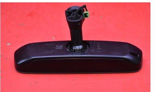 Volvo V40 II 2012-2019 hatchback 2.0 D2 diesel MT 88 kW 2016  Spätné zrkadlo vnútorné 31424479