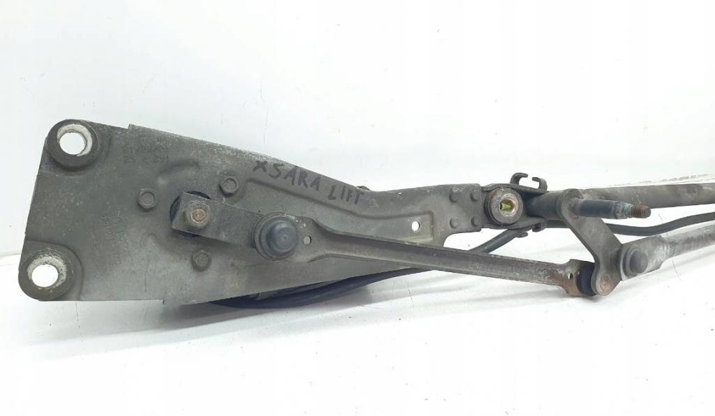 Citroen Xsara Mechanizmus stieračov predný 3397020510 0390241374