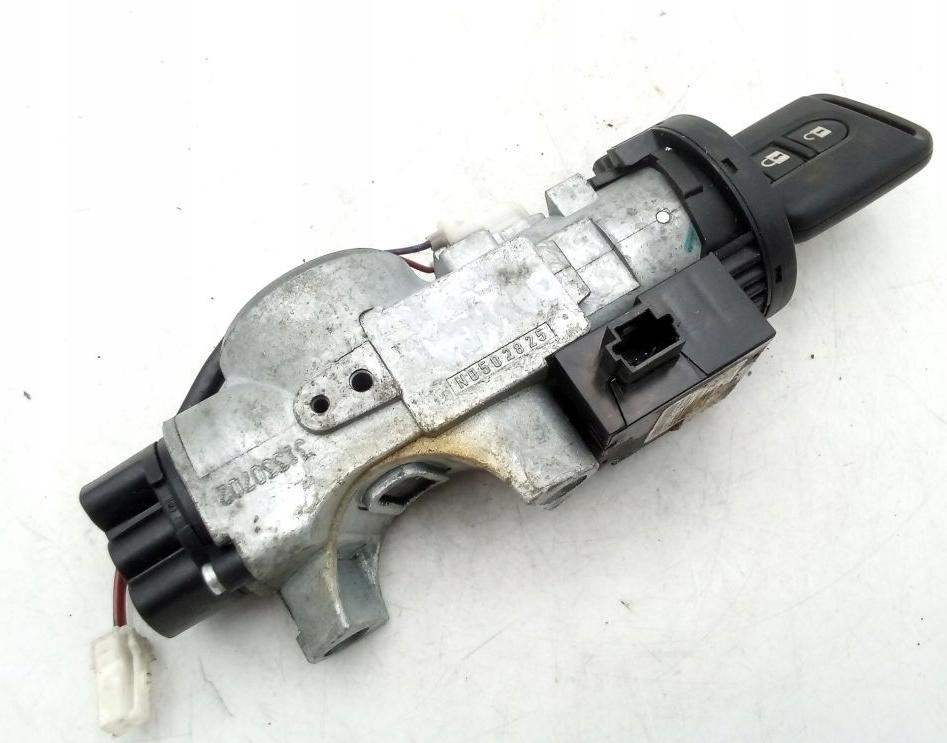 Nissan Qashqai I J10 2006-2013 hatchback 2.0 DCI diesel MT 110 kW 2009 Spínacia skrinka