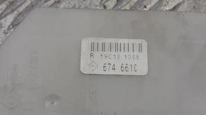 Renault Clio III 2005-2012 hatchback 1.2 petrol 55 kW 2009  Poistková skrinka 674661C