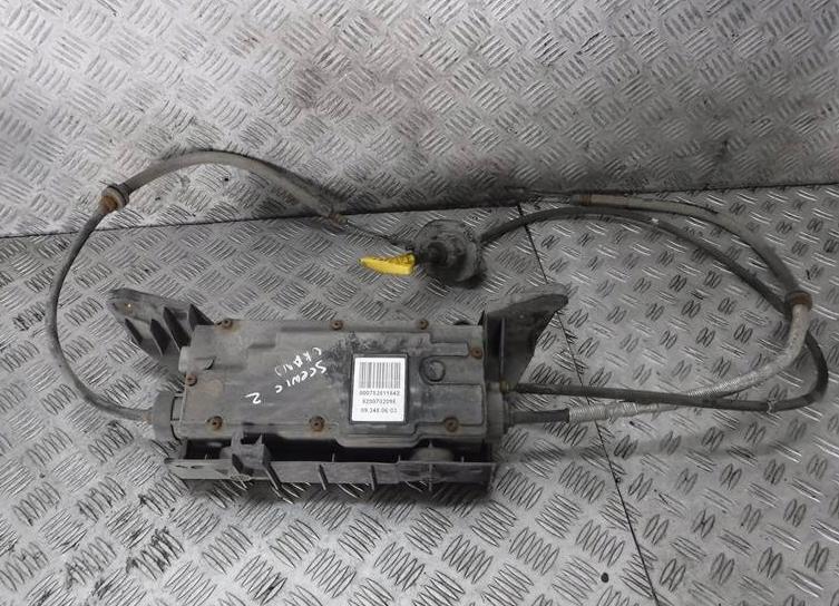 Renault Scenic II 2003-2009  Ručná brzda 8200702095