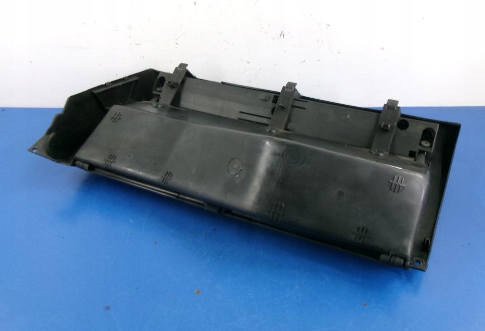 Volkswagen Golf III 1991-1998 hatchback 1.9 TDI diesel MT 81 kW 1997  Priehradka (kastlík) 1H1857922C