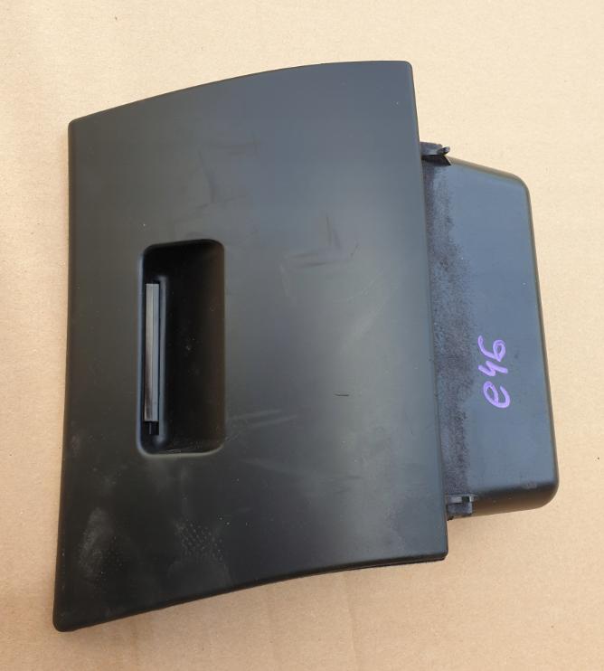 BMW 3 E46 1998-2007 sedan 2.0 D diesel M47 MT 85 kW 2002  Priehradka (kastlík) 8223192