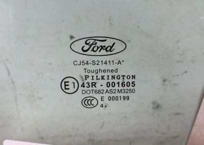 Ford Kuga Mk2 2013-2019 hatchback 2.0 TDCI diesel MT 110 kW 2016  Sklo predných ľavých dverí