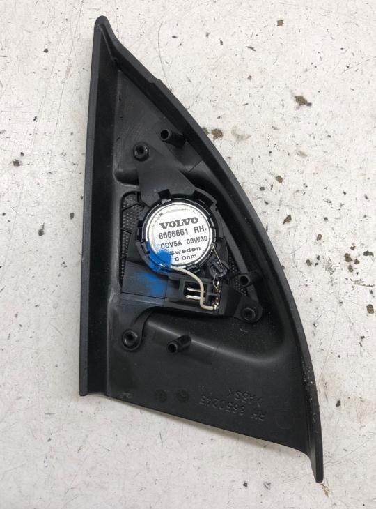 Volvo XC90 I 2002-2014 hatchback 3.2 petrol AT 175 kW 2007  Reproduktor 8650245