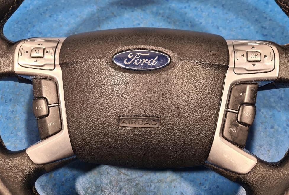 Ford Mondeo Mk4 2007-2014 sedan 1.8 TDCI diesel MT 92 kW 2008  Volant