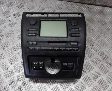 Seat Ibiza II 6K 1993-2002 hatchback 1.4 16v petrol MT 55 kW 2001  Rádio 6K0035152A