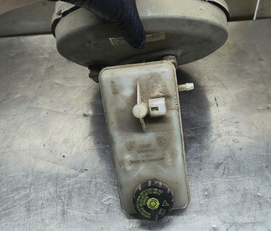 Renault Trafic II 2001-2014 hatchback 1.9 DCI diesel MT 74 kW 2003  Posilňovač bŕzd 8200300847