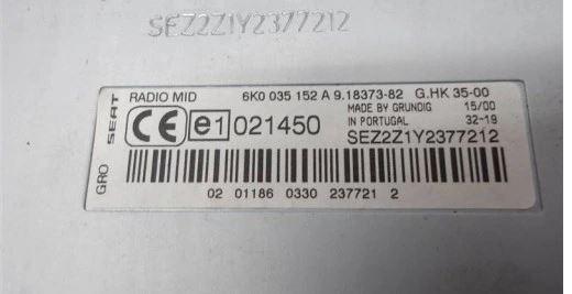 Seat Ibiza II 6K 1993-2002 hatchback 1.4 16v petrol MT 55 kW 2001  Rádio 6K0035152A
