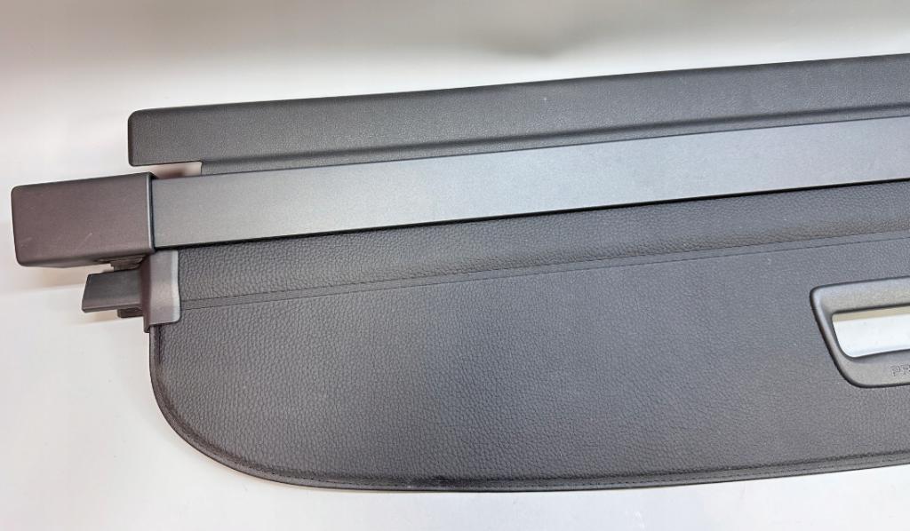 Volkswagen Passat B8 2014- combi 2.0 TDI diesel AT 110 kW 2015  Roleta kufra 5H9867871F