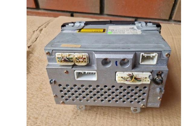 Toyota Corolla E12 2001-2009 hatchback 1.4 16v petrol MT 71 kW 2002  Rádio 86120-02260