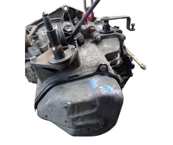 Peugeot 206 1.6 16v petrol MT 80 kW 2004  Prevodovka 20CD32