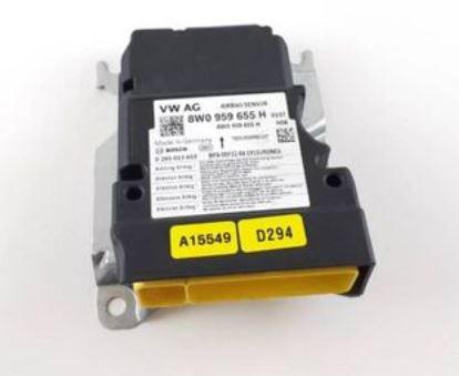 Audi A5 8T 2007-2016 hatchback 3.0 TDI V6 diesel AT 176 kW 2011  Riadiaca jednotka airbagu 8W0959655H 0285013653