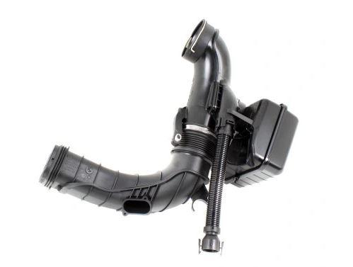 BMW 5 F10 2010-2017 combi 2.0 D diesel AT 135 kW 2011  Obal vzduchového filtra 13718512249