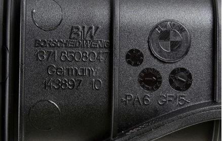 BMW 5 F10 2010-2017 combi 2.0 D diesel AT 135 kW 2011  Obal vzduchového filtra 13718512249