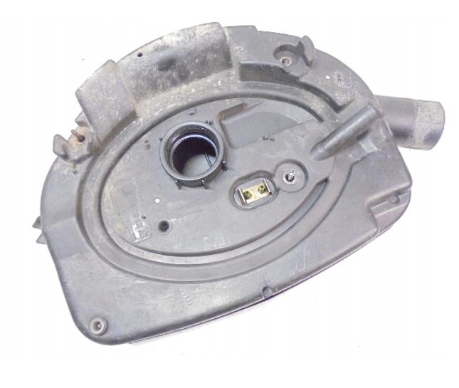 Volkswagen Polo III 6N 1994-2001 hatchback 1.0 petrol MT 33 kW 1996  Obal vzduchového filtra 030129611AB 0457104103