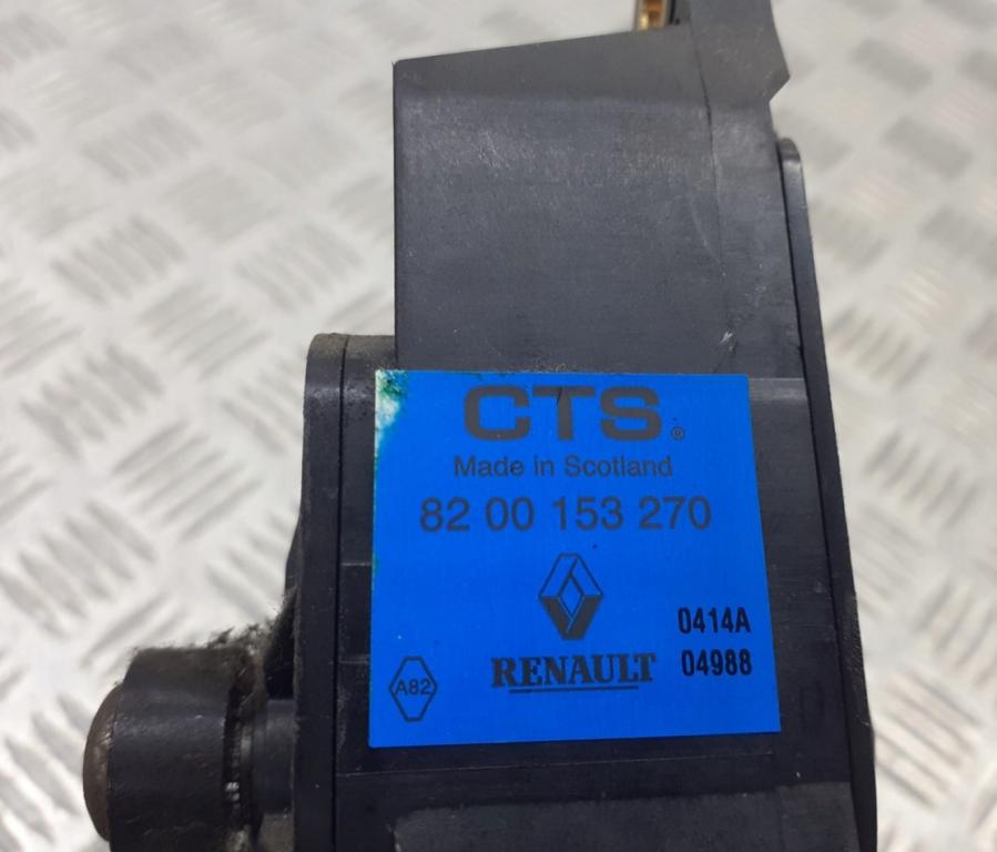 Renault Megane II 2003-2008 hatchback 2.0 16v petrol AT 99 kW 2003  Potenciometer plynového pedálu 8200153270