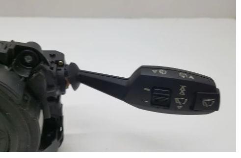 BMW 1 E87 2004-2011 hatchback 2.0 petrol MT 105 kW 2008  Prepínacie páčky pod volantom 6962662
