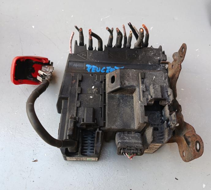 Peugeot 308 II 2013-2021  Modul 9675349880
