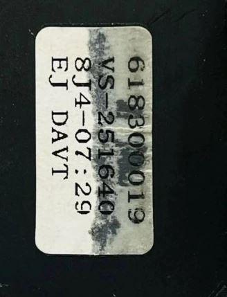 Renault Megane II 2003-2008 2.0 DCI diesel MT 110 kW 2006  Prepínacie páčky pod volantom 618300019