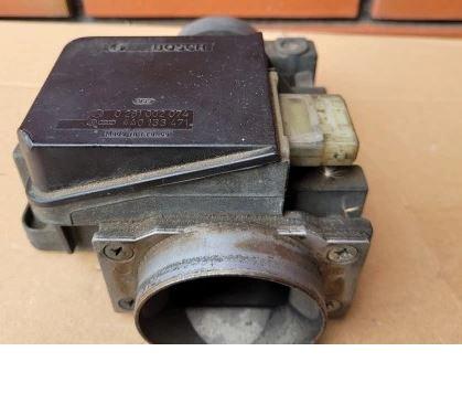 Audi A6 C5 1997-2004 combi 2.5 TDI diesel AT 132.5 kW 2000  Váha vzduchu 0281002074 4A0133471