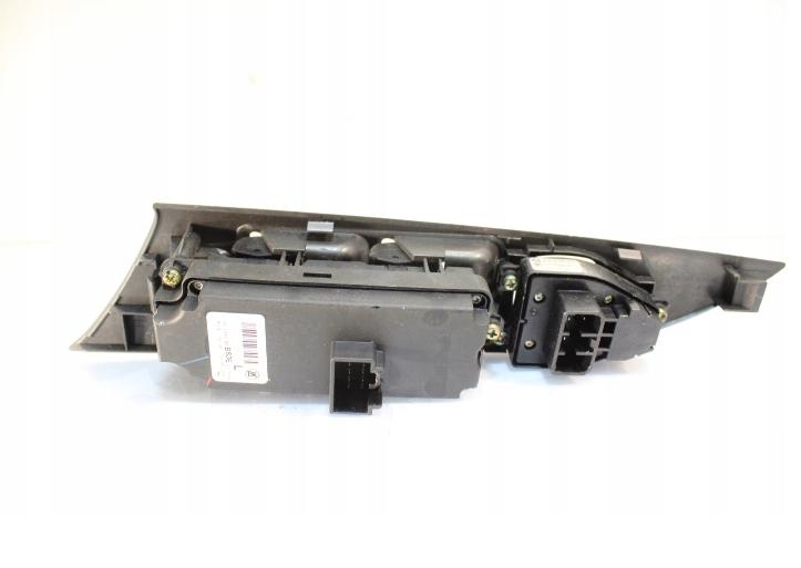 Mazda 3 I BK 2003-2009 sedan 1.6 CITD diesel MT 80 kW 2005  Prepínač 03123050