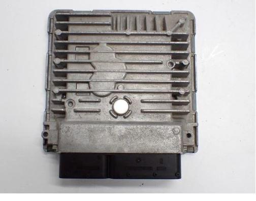 Volkswagen Golf VI 2008-2013 hatchback 1.6 TDI diesel MT 77 kW 2010  Riadiaca jednotka motora 03L907425C