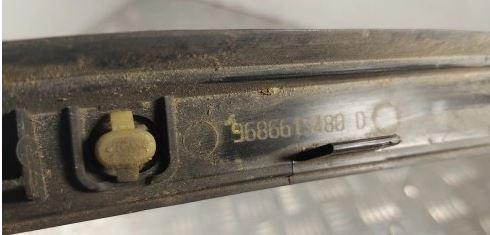 Peugeot 508 2010-2018 sedan 1.6 HDI diesel AT 88 kW 2017  Lišta ostatné 9686615480D