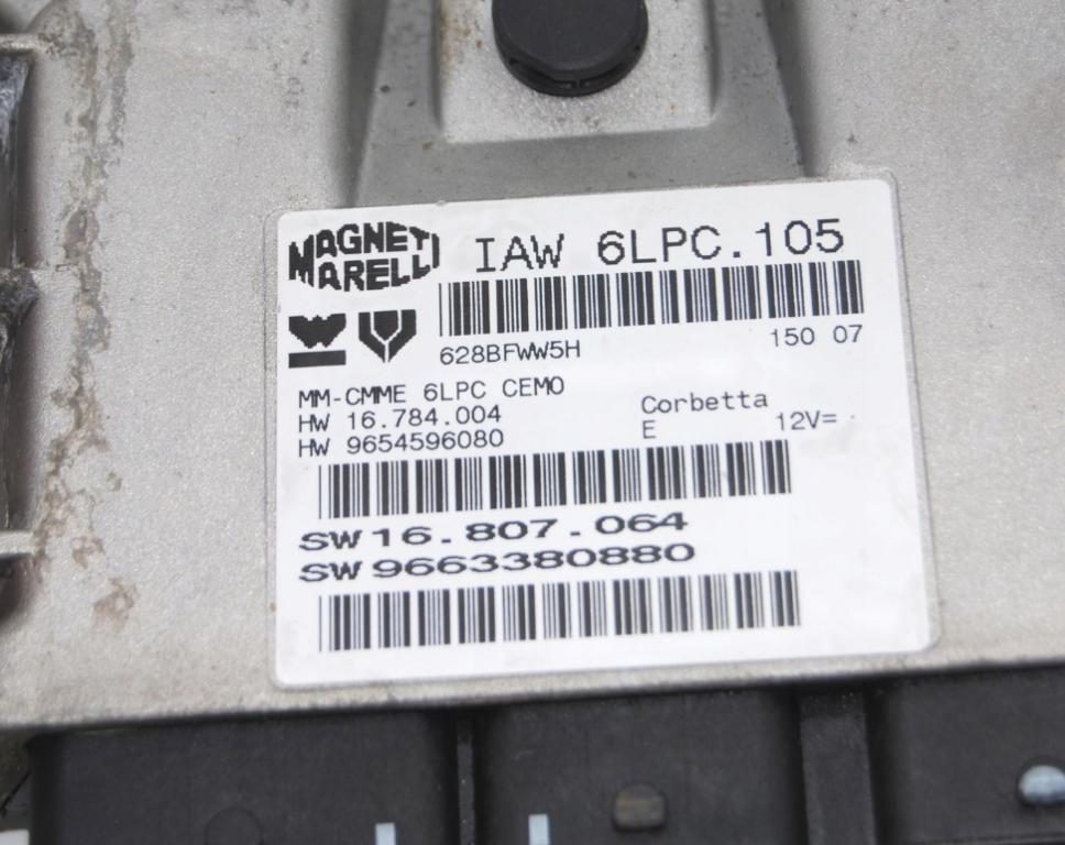 Peugeot 207 hatchback 1.4 16v petrol MT 65 kW 2007  Riadiaca jednotka motora 9654596080