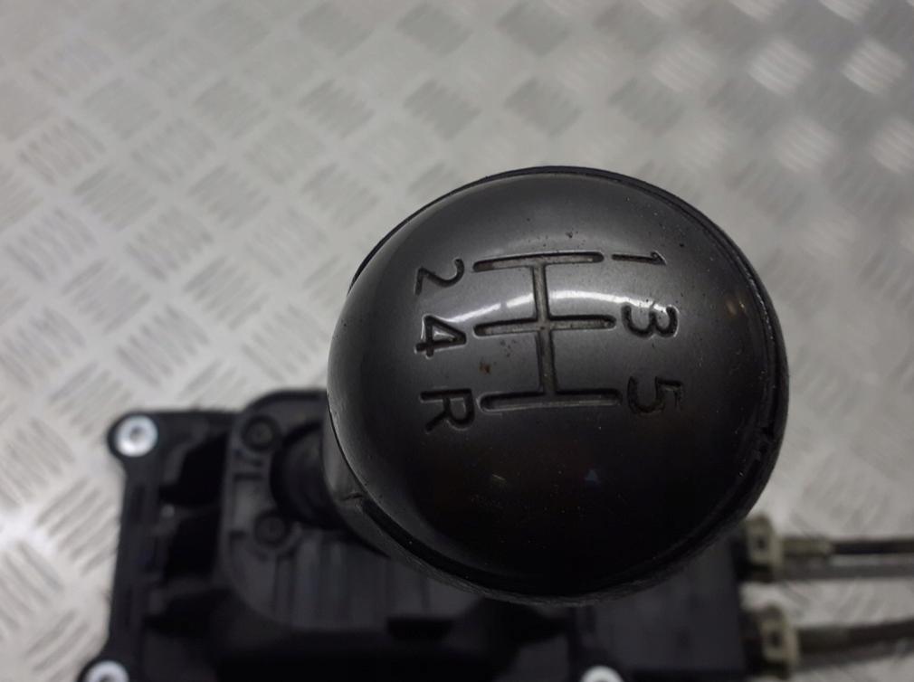 Nissan Note I 2006-2012 hatchback 1.5 DCI diesel MT 63 kW 2007  Rýchlostná páka (kulisa) 3550110