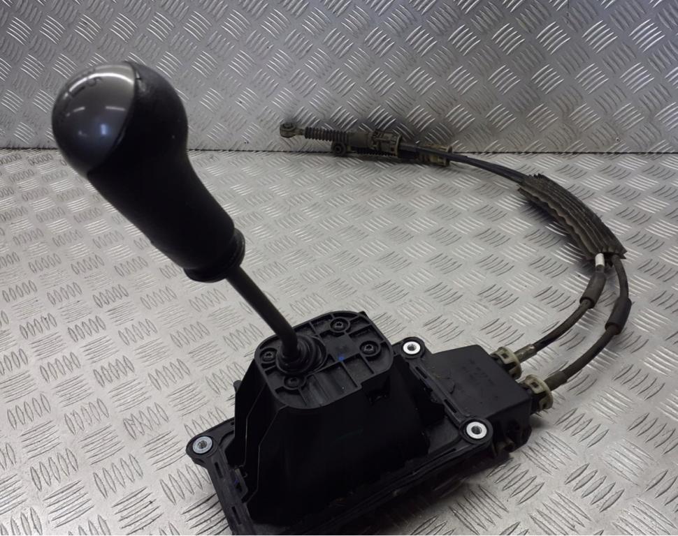 Nissan Note I 2006-2012 hatchback 1.5 DCI diesel MT 63 kW 2007  Rýchlostná páka (kulisa) 3550110