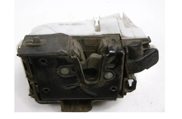 Volkswagen Polo III 6N 1994-2001 hatchback 1.4 TDI diesel MT 55 kW 1999  Zámok dverí zadný pravý 6N4839016C