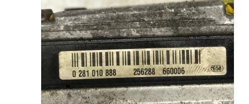 Ford Focus Mk1 1998-2004 hatchback 1.8 TDDI diesel MT 66 kW 2000  Vstrekovacie čerpadlo 0281010888