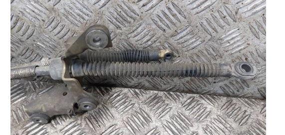 Volkswagen Bora sedan 1.9 TDI diesel MT 66 kW 1998  Rýchlostná páka (kulisa) 1J0711265B