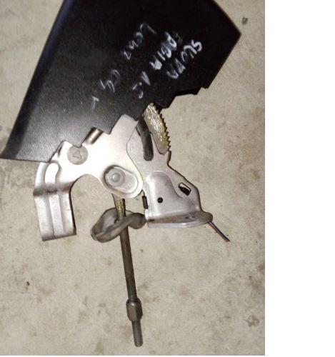 Skoda Fabia I 1999-2007 combi 1.4 16v petrol MT 55 kW 2006  Ručná brzda