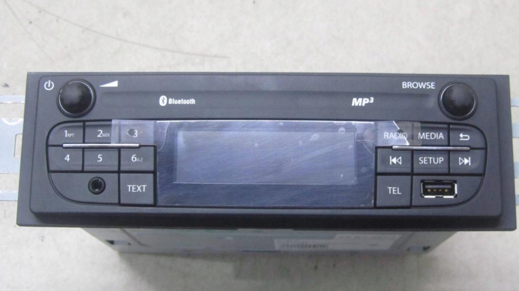 Renault Master III 2010-2019 Rádio 280215396R
